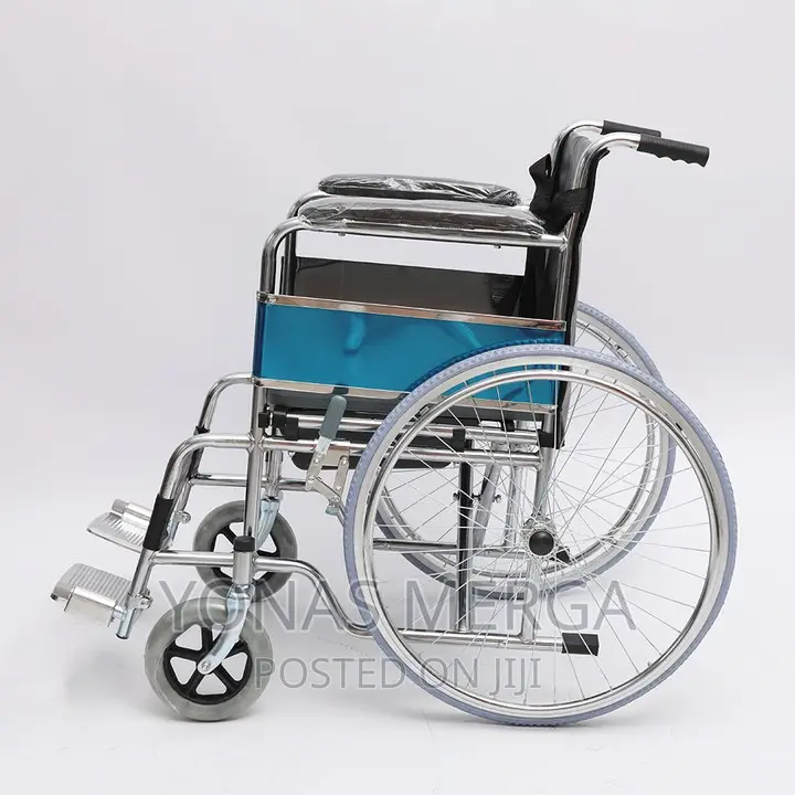 Medical Commode Folding Wheelchair,Automation Mobile Toilet