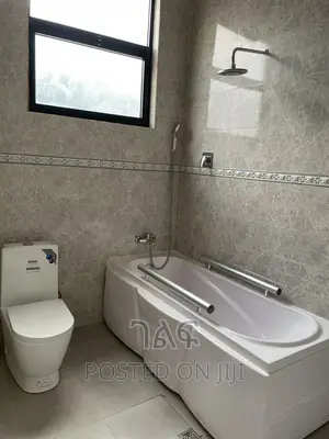 3bdrm Villa in 🏠 - ሰሚት አካባቢ 
የሚሸጥ, Bole for sale