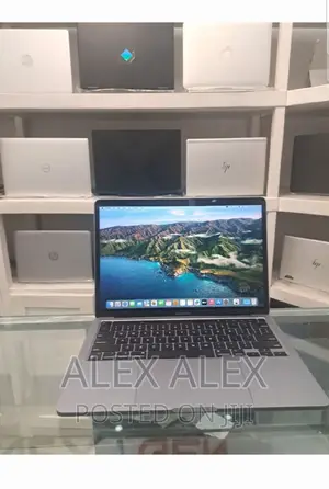 New Laptop Apple MacBook Air 2020 M1 8GB Apple M1 Max SSD 256GB