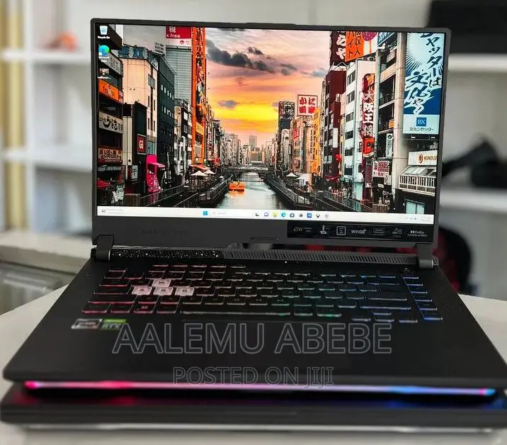 New Laptop Asus ROG Strix G15 16GB AMD Ryzen 7 SSD 1T