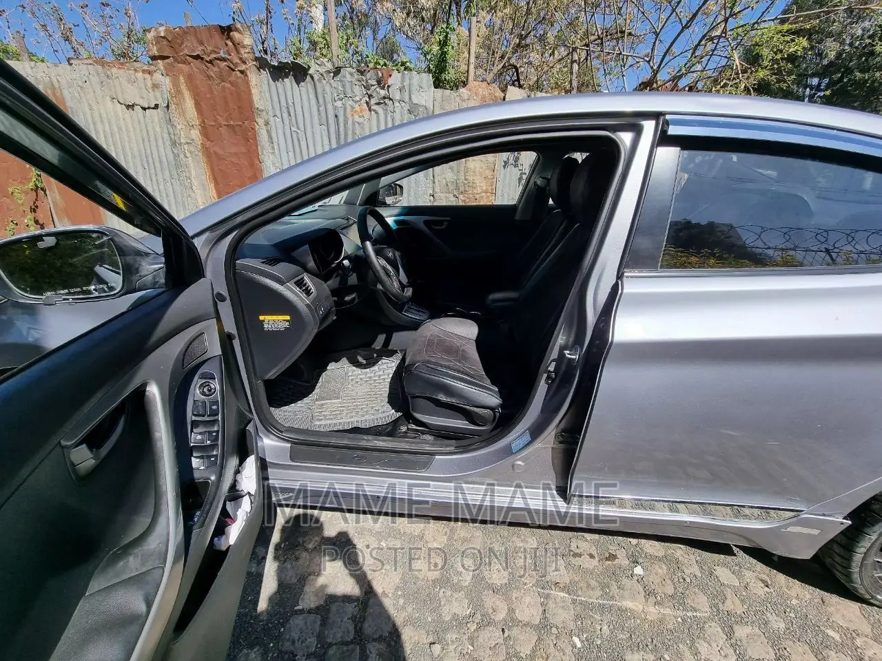 Hyundai Avante 2013 Gray