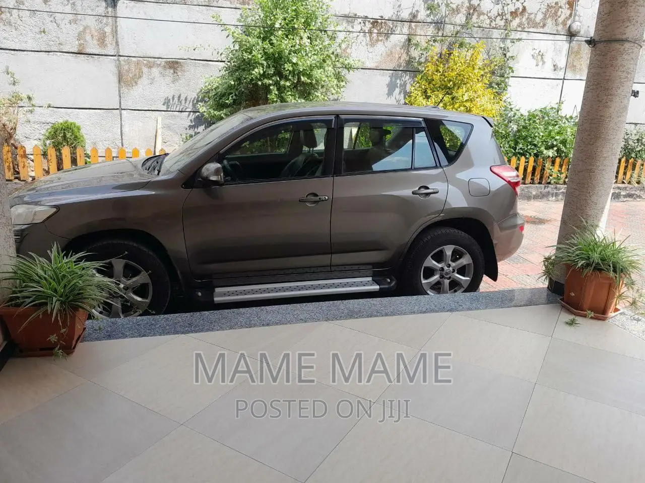 Toyota RAV4 2011 Gray