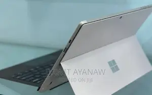 New Laptop Microsoft Surface Pro 7 16GB Intel Core I5 SSD 256GB