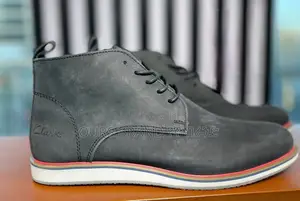 Master Quality Clark's Pur Leather England Ankle Boots