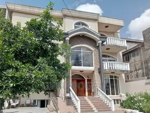 10bdrm House in Cmc, Bole for sale