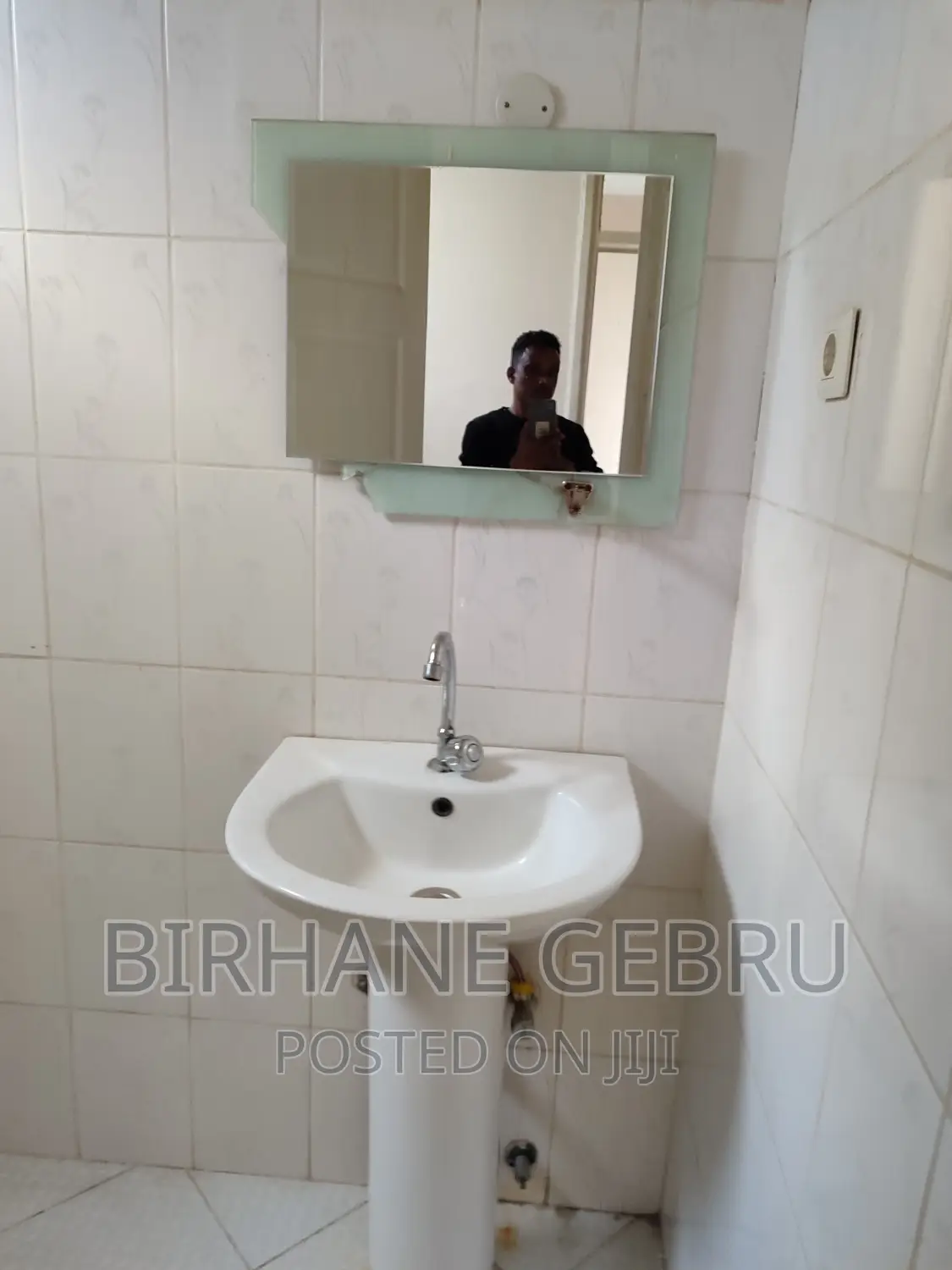 3bdrm Apartment in Apartiment, Bole for rent