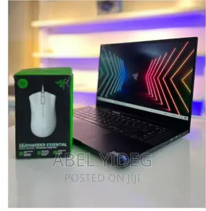 New Laptop Razer Blade 32GB Intel Core I7 SSD 512GB