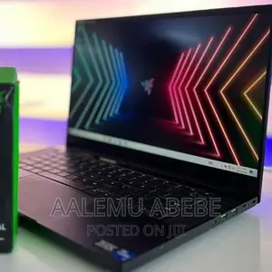 New Laptop Razer Blade 32GB Intel Core I7 SSD 512GB