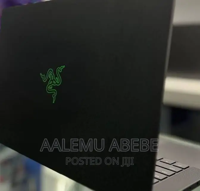 New Laptop Razer Blade 32GB Intel Core I7 SSD 512GB