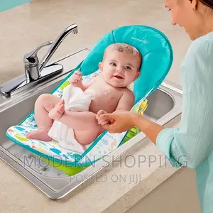 Deluxe Baby Bath
