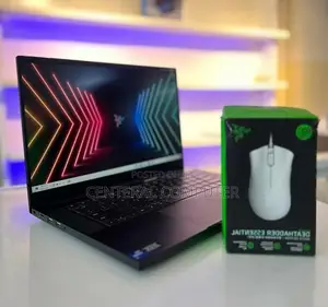 New Laptop Razer Blade Pro 32GB Intel Core I7 SSD 512GB