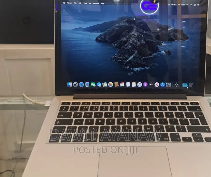 New Laptop Apple MacBook Air 2015 8GB Intel Core i5 SSD 128GB