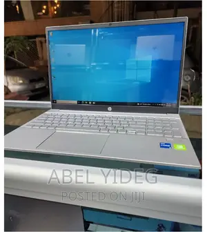New Laptop HP Pavilion 15 8GB Intel Core I5 SSD 512GB