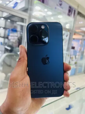 Apple iPhone 15 Pro 256 GB Blue