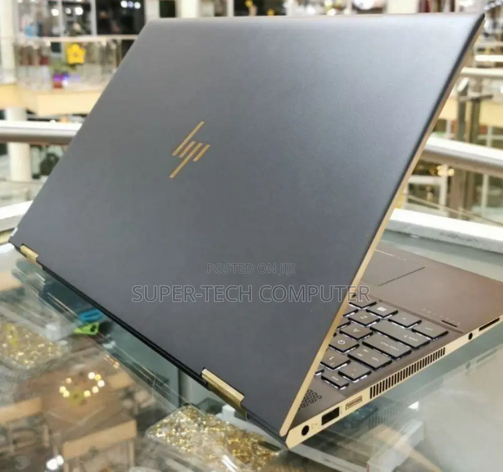 New Laptop HP Spectre X360 16GB Intel Core I7 SSD 512GB