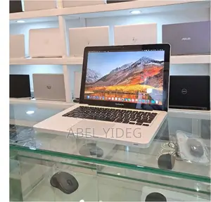 New Laptop Apple MacBook Pro 2011 4GB Intel Core I5 HDD 320GB