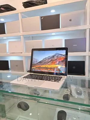 New Laptop Apple MacBook Pro 2011 4GB Intel Core I5 HDD 320GB