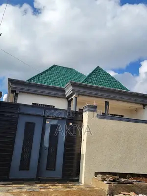 Furnished 5bdrm Villa in Villa, Oromia-Finfinne for sale