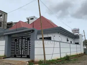 3bdrm Villa in የሚሸጥ ቪላ አያት አያት አካባቢ, Bole for sale