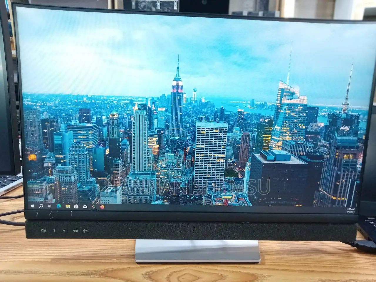 Monitor