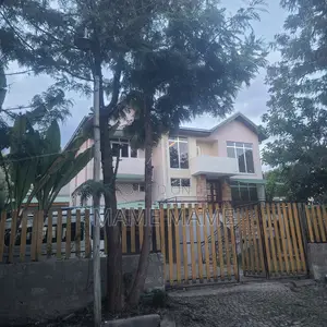 7bdrm House in Addis Abeba, Bole for rent