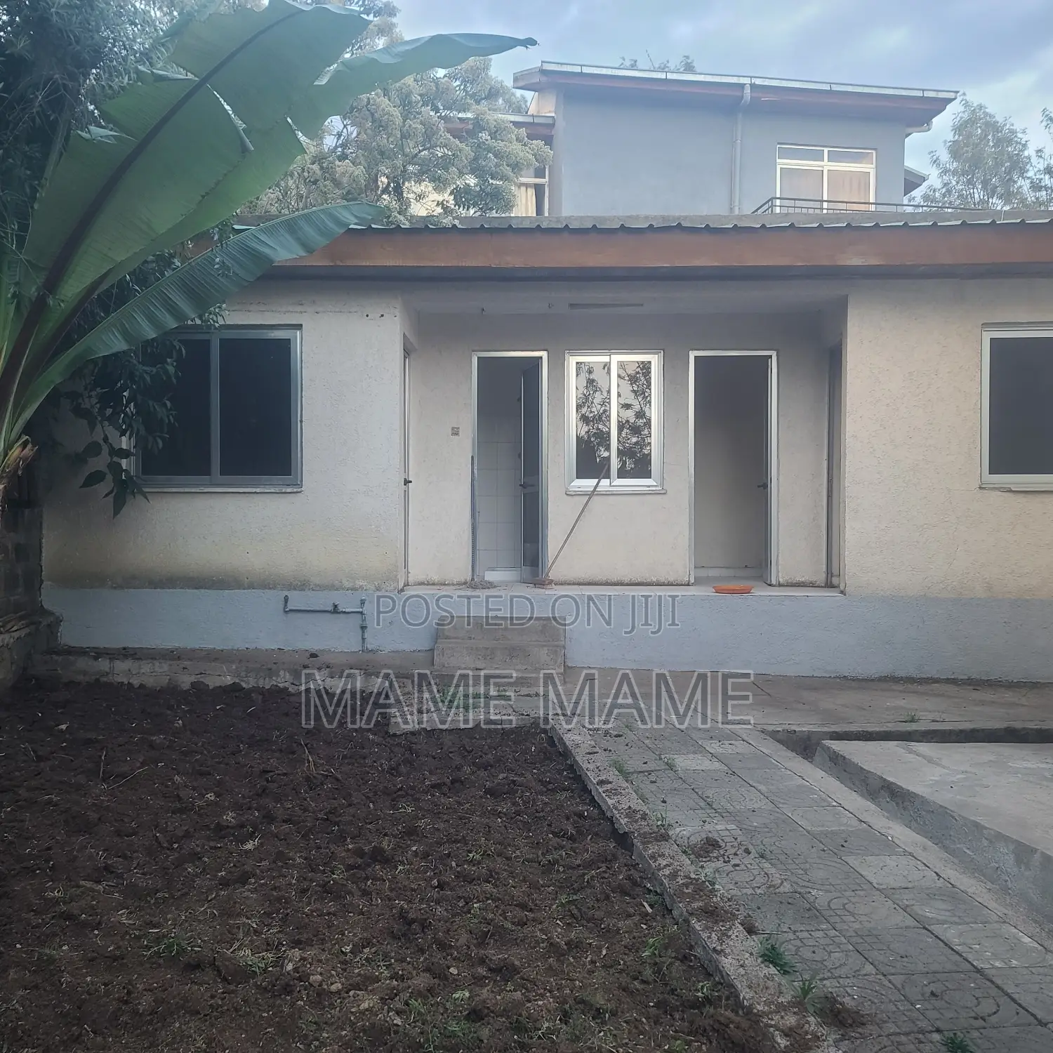 7bdrm House in Addis Abeba, Bole for rent