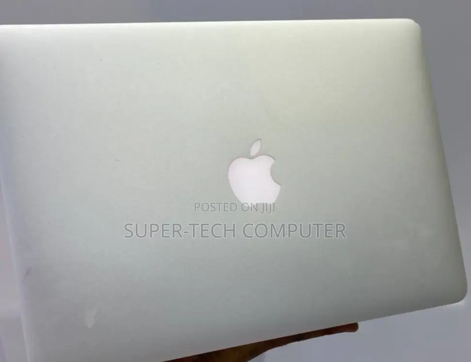 New Laptop Apple MacBook Air 2017 8GB Intel Core i5 SSD 128GB