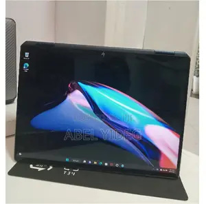 New Laptop HP Spectre X360 16GB Intel Core I7 SSHD (Hybrid) 1T
