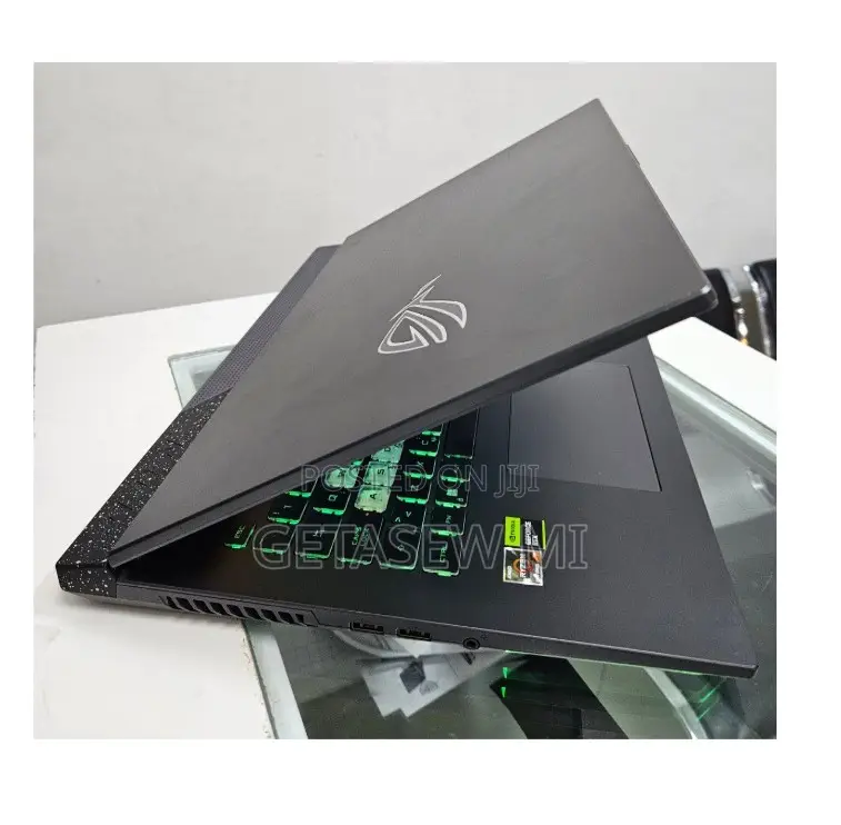 New Laptop Asus ROG Strix G15 16GB AMD Ryzen 7 SSD 512GB