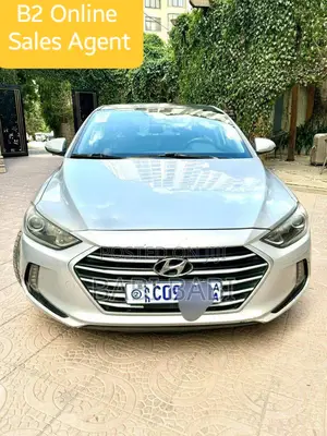 Hyundai Elantra 2018 Silver