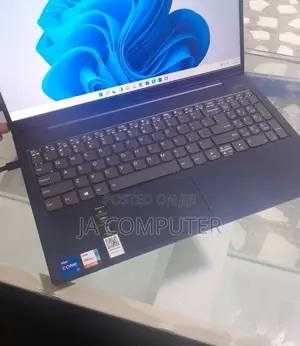 New Laptop Lenovo IdeaPad Flex 15 12GB Intel Core I7 SSD 512GB