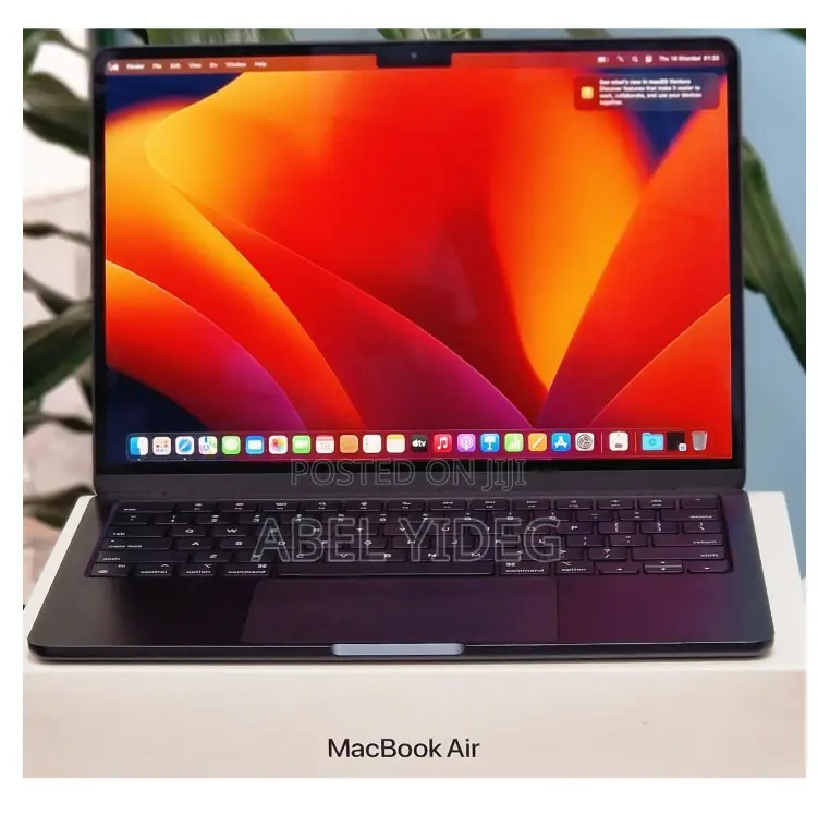 New Laptop Apple MacBook Air 2023 M2 8GB Apple M2 SSD 256GB