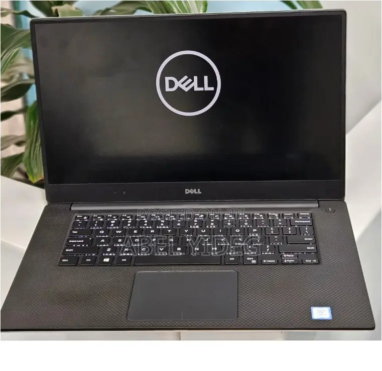 New Laptop Dell XPS 15 16GB Intel Core I7 SSD 512GB