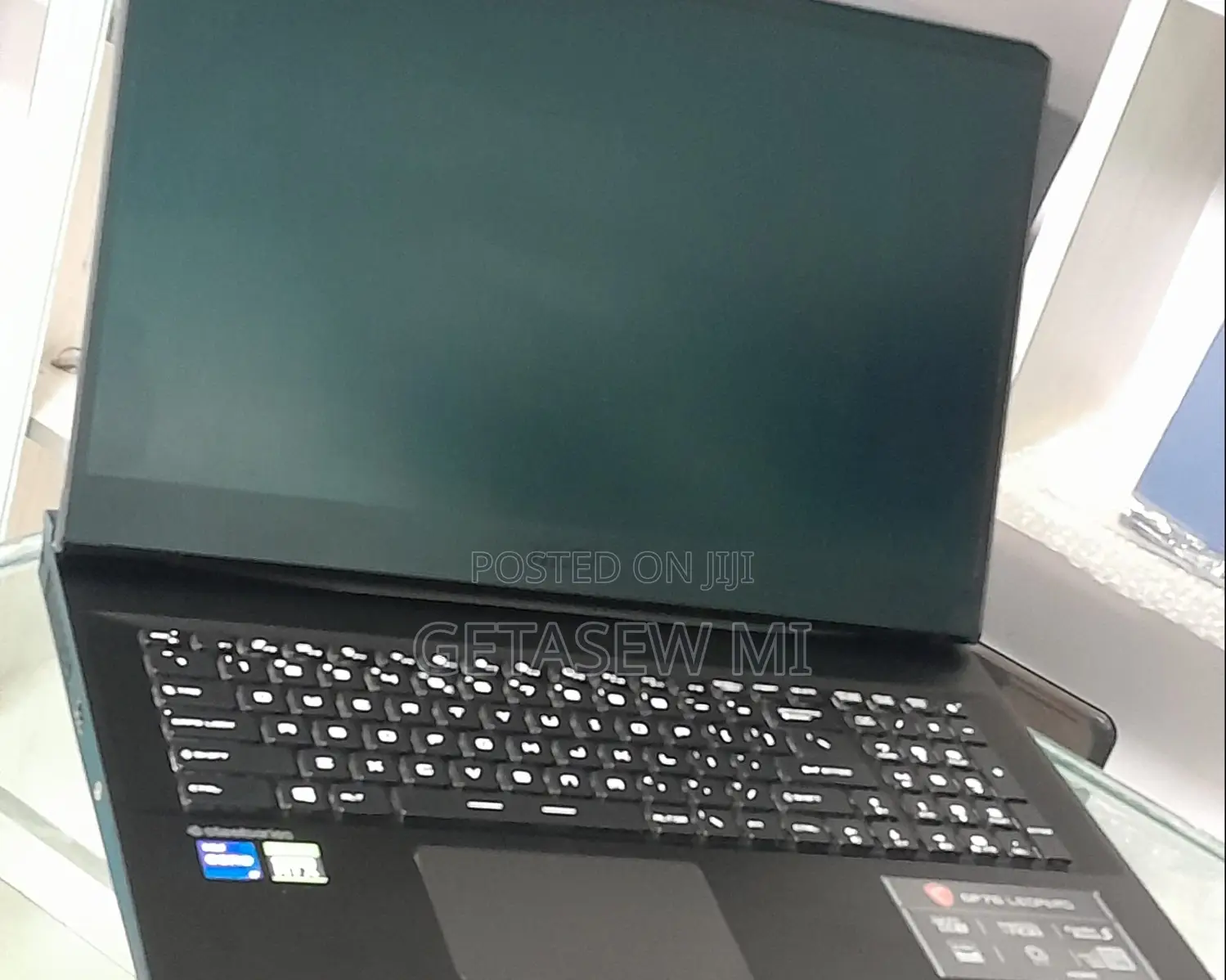 New Laptop MSI GP75 Leopard 16GB Intel Core I7 SSD 1T