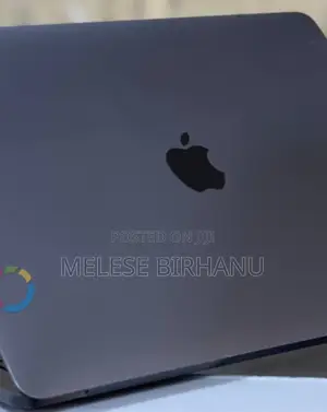 New Laptop Apple MacBook Pro 2017 8GB Intel Core I5 SSD 128GB