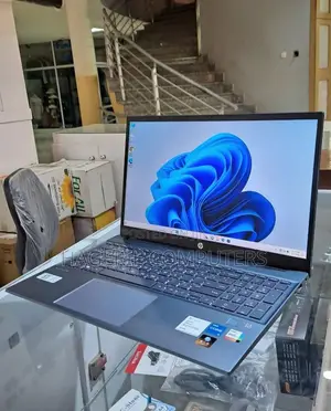 New Laptop HP Pavilion 15z 16GB Intel Core I5 SSD 1T