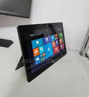 New Laptop Microsoft 2GB Intel Celeron SSD 32GB