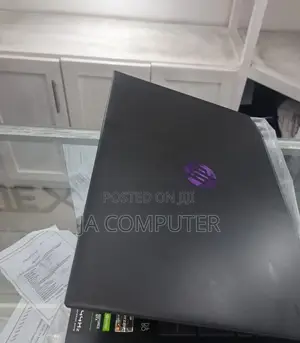 New Laptop HP Pavilion 15 8GB AMD Ryzen 5 SSD 512GB