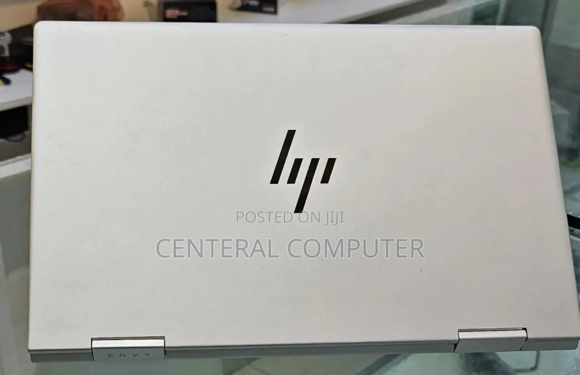 New Laptop HP Envy 17-3000 16GB Intel Core I7 SSD 1T
