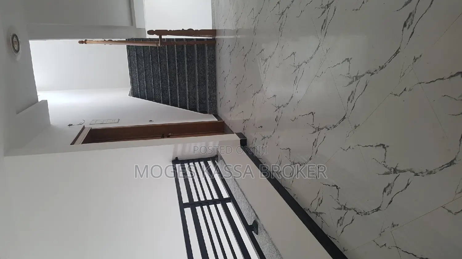 Furnished 8bdrm Townhouse/Terrace in አያት ከአያት አደባባይ አካባቢ, Yeka