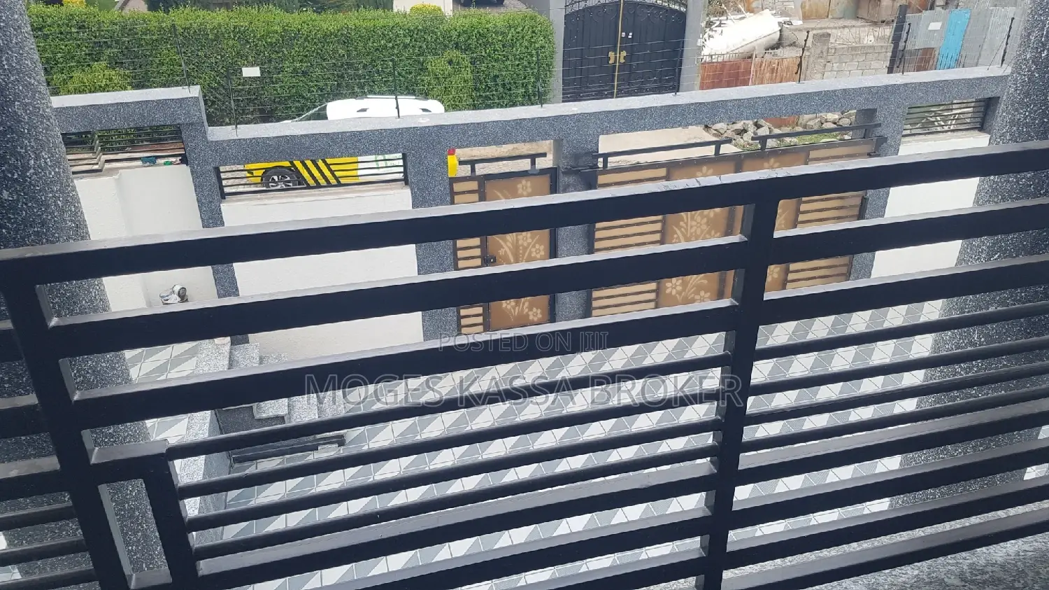 Furnished 8bdrm Townhouse/Terrace in አያት ከአያት አደባባይ አካባቢ, Yeka