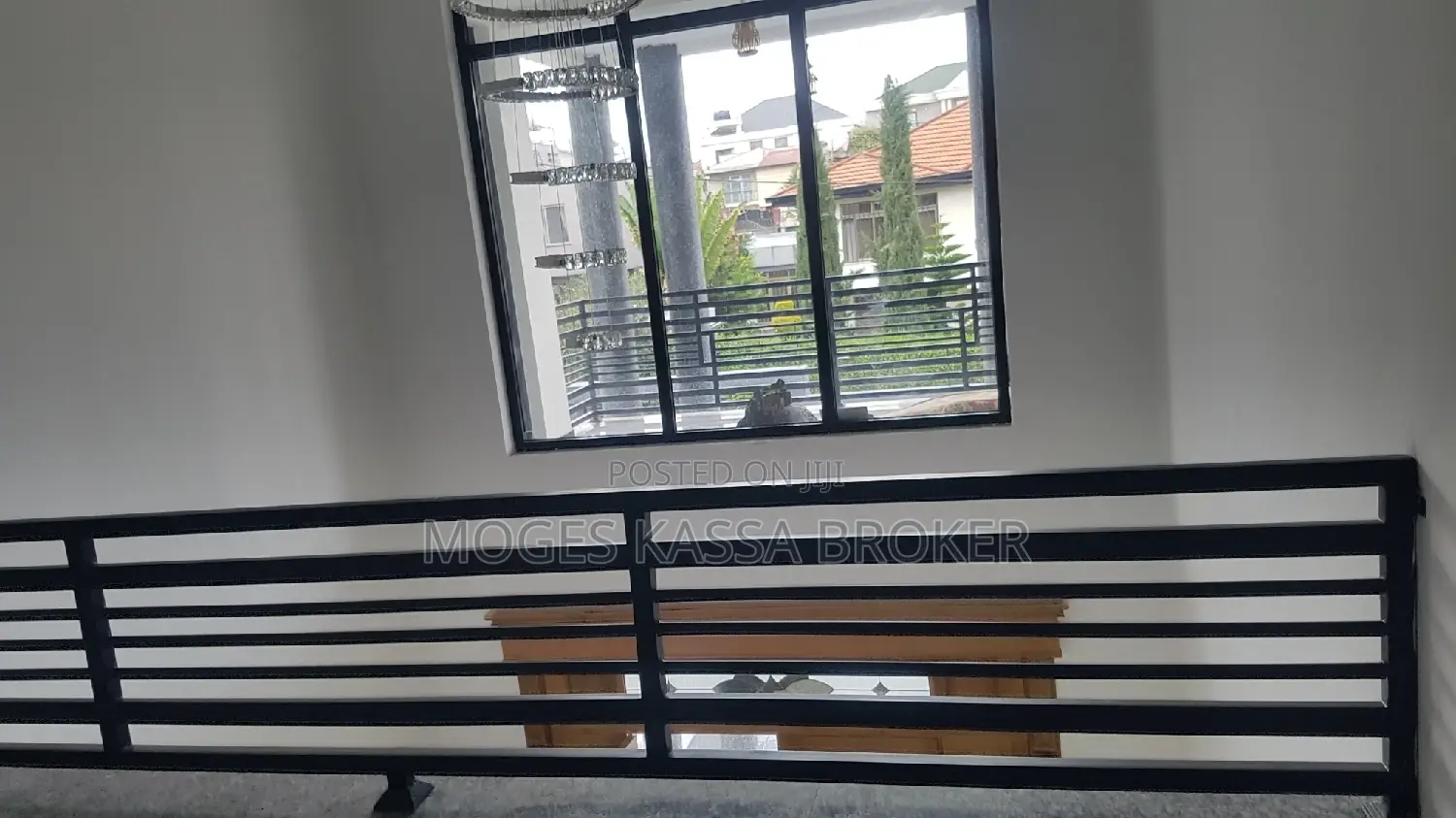 Furnished 8bdrm Townhouse/Terrace in አያት ከአያት አደባባይ አካባቢ, Yeka