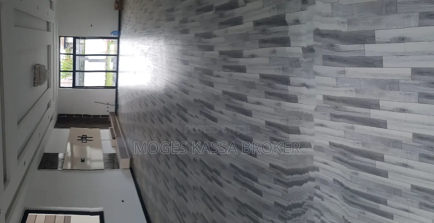 Furnished 8bdrm Townhouse/Terrace in አያት ከአያት አደባባይ አካባቢ, Yeka