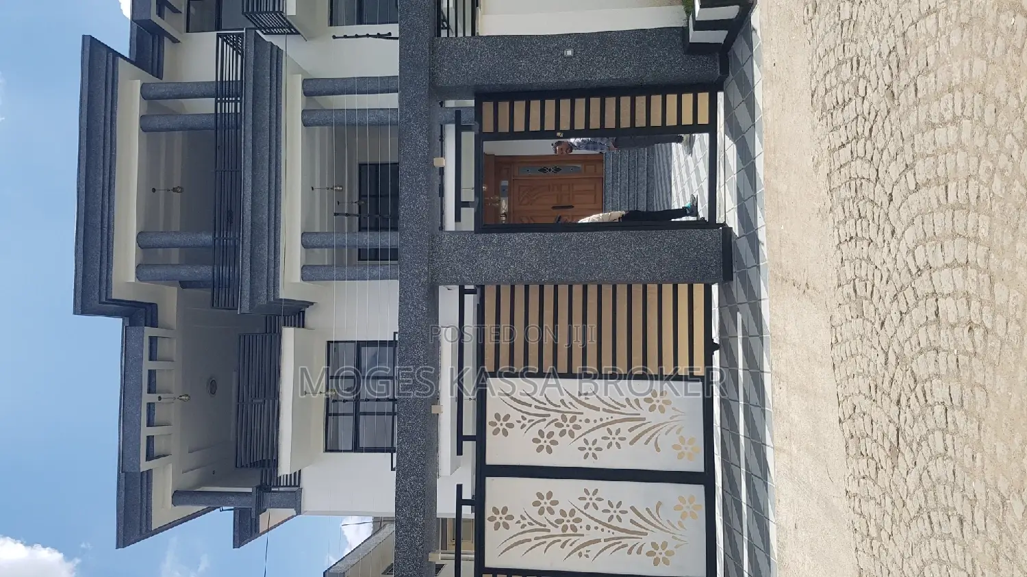 Furnished 8bdrm Townhouse/Terrace in አያት ከአያት አደባባይ አካባቢ, Yeka