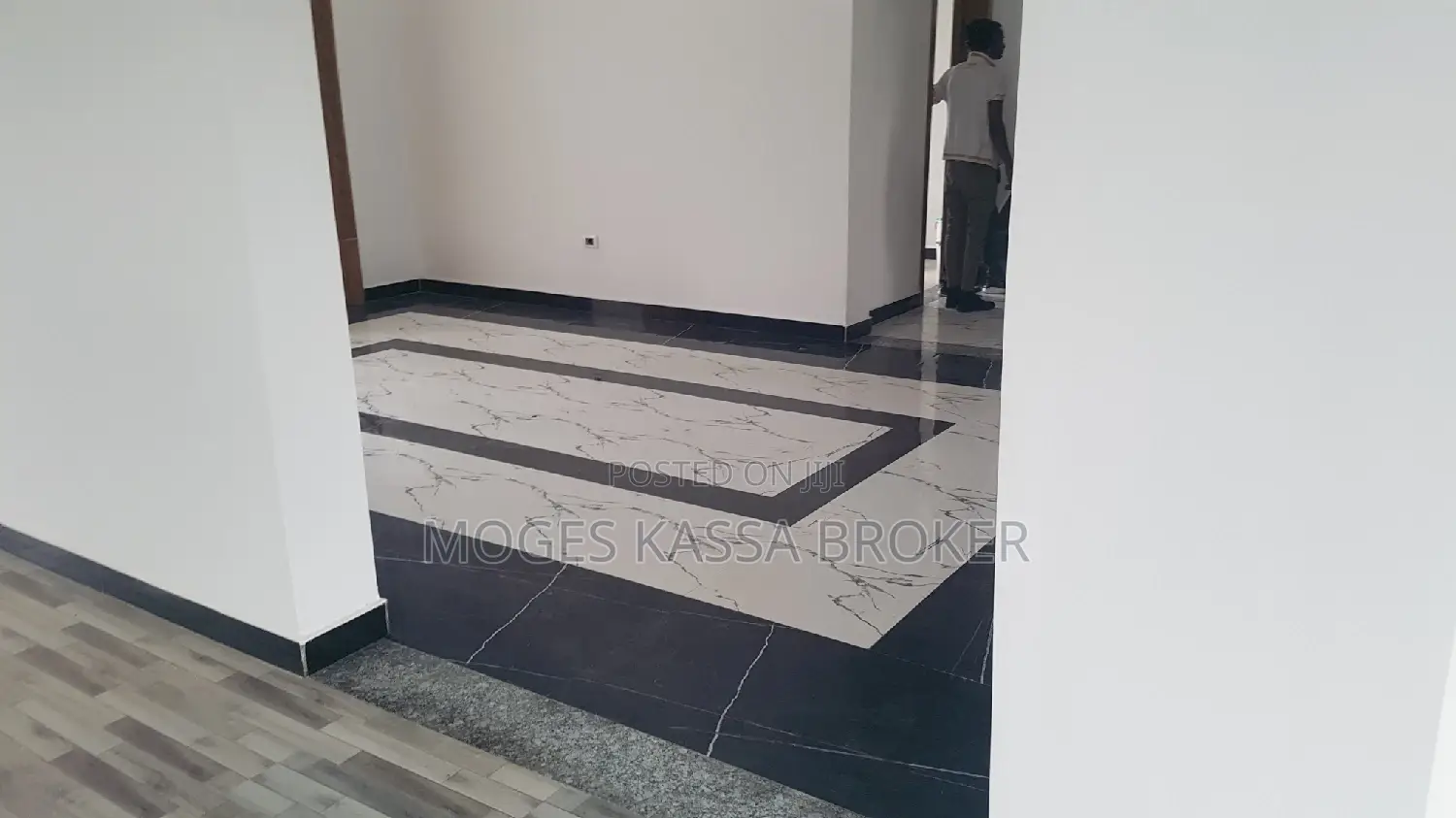 Furnished 8bdrm Townhouse/Terrace in አያት ከአያት አደባባይ አካባቢ, Yeka