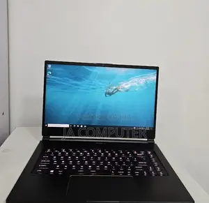 New Laptop MSI GS65 Stealth Thin 8RE 32GB Intel Core I7 SSD 512GB