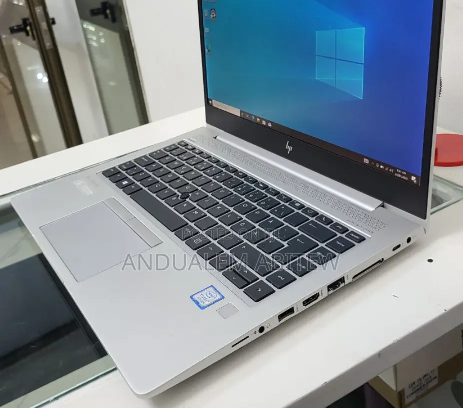 New Laptop HP EliteBook 840 8GB Intel Core I7 SSD 512GB