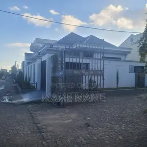 4bdrm Villa in Addis Abeba, Bole for sale