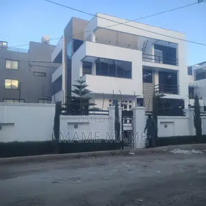 10bdrm House in Addis Abeba, Bole for sale