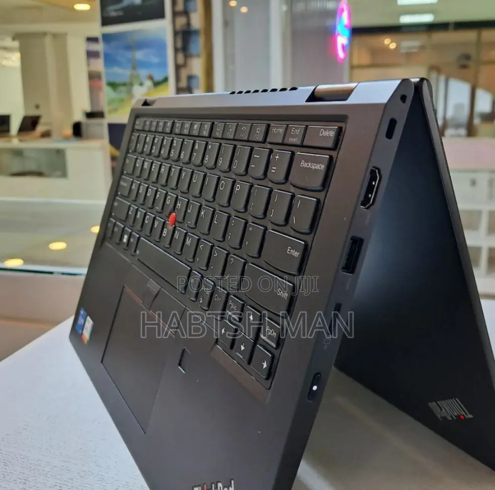 New Laptop Lenovo ThinkPad Yoga 16GB Intel Core i5 SSD 512GB